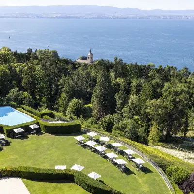 Hôtel Royal Hotels near Evian Train Station