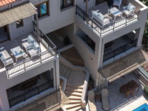 Pantheon Villas & Suites Hoteles en Geropotamos