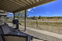 Eat, Sleep, Ski! Rustic Mtn Condo WiFi,TV, HotTub - Homestays