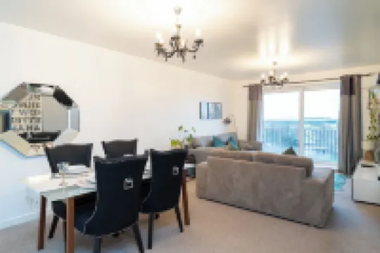 Apt - Stay 6 - Stadium View - Coo-op Live Arena