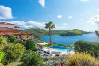 Adrina Resort & Spa - 5-Star
