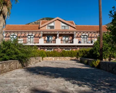 Efrosini Village Hotels in Elios Proni
