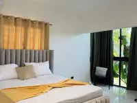 แนชาลี สวีท โรงแรมในลาส กาเลราส