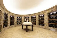Il Roncal Wine Resort - for Wine Lovers Only - Homestays