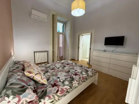 Scugnizzo Apartment Hotels in 