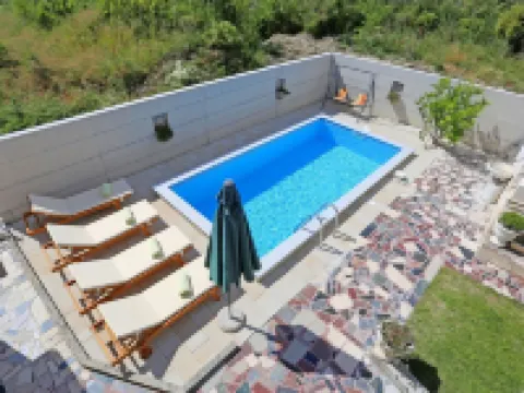 Apartment Ana with Private Pool Hotels in Solin