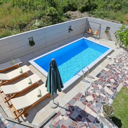 Apartment Ana with Private Pool
