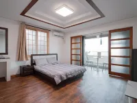 Seogwipo Jeju Watta Marine Leisure Pension Hotel dekat Pantai Pyoseon