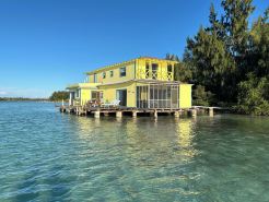Sunset Point Houseboat, a gem of a place