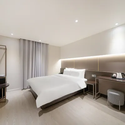 Gwangju Kumho Hotel Afternoon (Hotel Ohu) Hotels near Gwangju Stadium