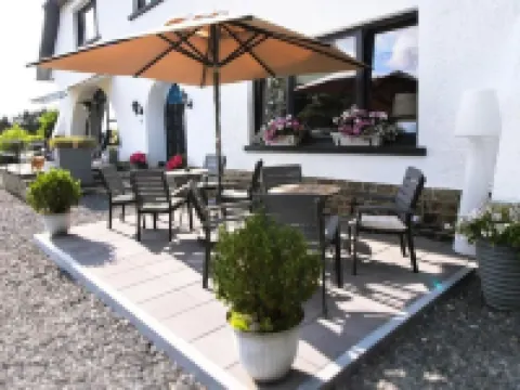 Les Alisiers Hotels in Houffalize