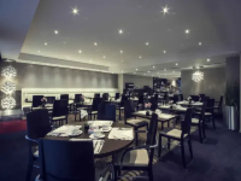 ميركيور بروسيل سنتر ميدي