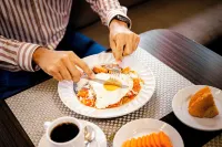 Hotel San Miguel, en El Centro - Desayuno Gratis - breakfast