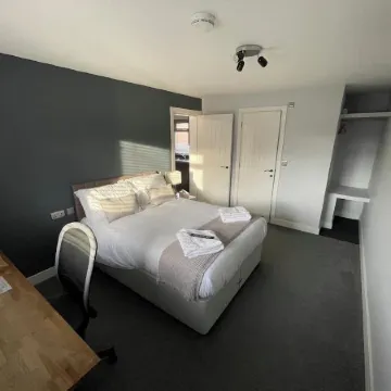 Arlan House, Central Basingstoke Hotel