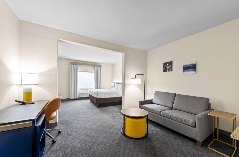 Comfort Suites San Antonio North - Stone Oak