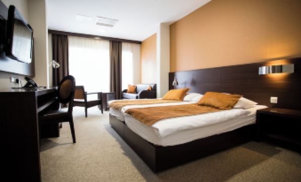 Hotel Mangart - Housity