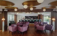 NissiBlu Beach Resort - 5 ดาว