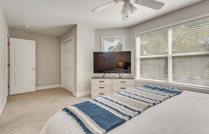 Beaches, Fishing & More! Sleek Home in Pensacola