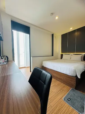 HOTEL MINH THƯ 2 Hotels near Go Vap District