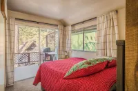 Gonzalez Cabin - 2-Star