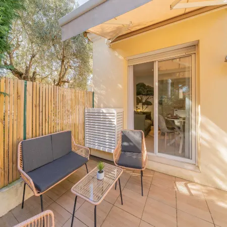 Bright House - AC - 2Br-4P - Gassin