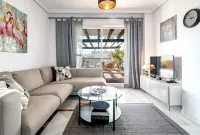 Lcr4 - Large 3-bedroom Apartment Near Beach - 2-Star