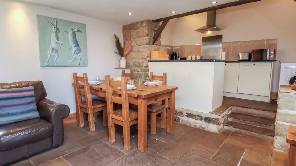 Horseshoe Cottage