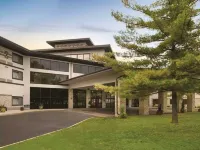 Oneida Casino Hotel Hotels in Brown County