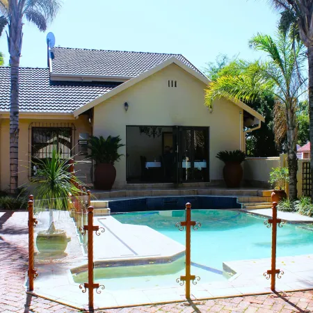 Villa Xanelle Boutique Guest House