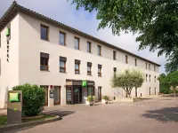 卡爾卡松尼市宜必思尚品酒店