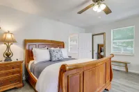 Douglas Lake Gem on Private Cove w/ Amazing Views! - 3 stjerner
