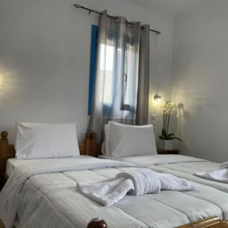 Lunar Melody Apartments Near the Beach Karpathos