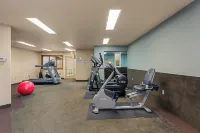 Redwood Hyperion Suites - Gym