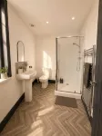 Contemporary Double Room with Private Bathroom -  Habitaciones en casas particulares