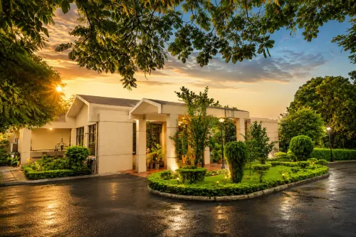 MPT Holiday Homes, Amarkantak - 3-Star