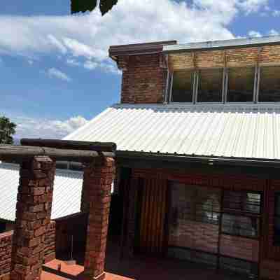 Nice cozy apartment with a great dam view Hotel Exterior