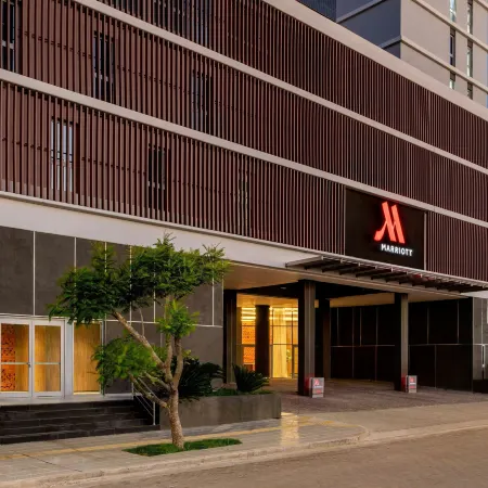 Marriott Corrientes Отели в г. Корриентес