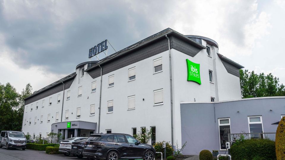 Ibis Styles Charleroi Airport Aero 44