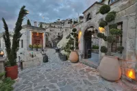 Elika Cave Suites