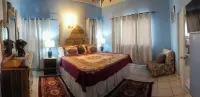 Pink Hibiscus Villa - 3-Star