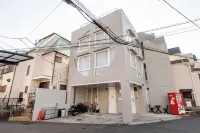 Moon Base Tokyo Inn - Pensionen