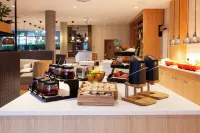 拉廷根市區假日酒店，洲際旗下 - 早餐