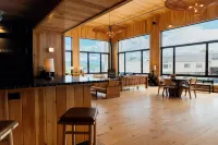 Laurel Lake Placid - balcony