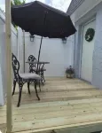 Studio at family home  recently remodeled, free wifi ,and live tv - Apartments