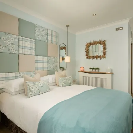 Channel View Boutique Hotel - Adults Only