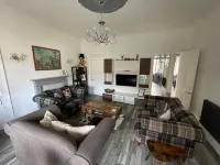 Isle of Bute Blissful Retreat- Stunning 3 Bed Flat - 2-Star