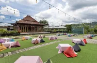 Cabin @ ARTOTEL Pelangi Park - breakfast