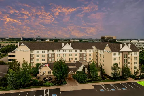 Residence Inn by Marriott Toronto Markham - Hot Tub
