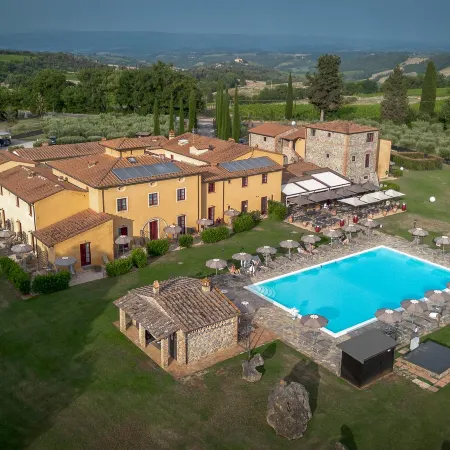 Hotel & Restaurant Casolare le Terre Rosse