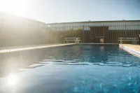 MainStay Suites Whyalla - parking